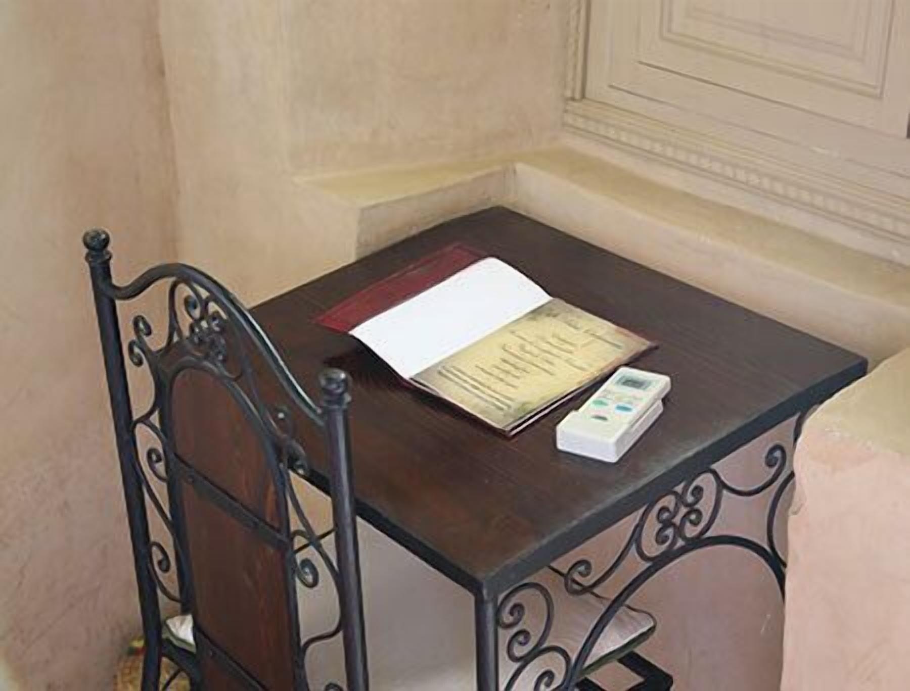 Palais Oumensour Bed & Breakfast Taroudant Exterior photo